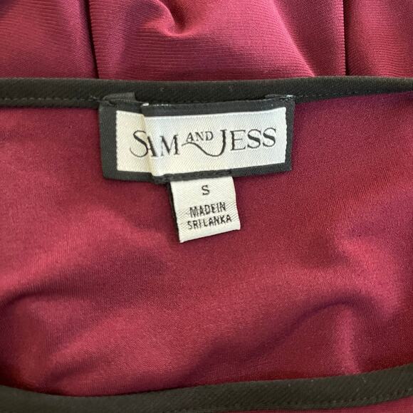 Sam & Jess Maroon Wine Contrast Trim Round Hem Bell Sleeve Blouse Top Small NWT - Picture 5 of 16